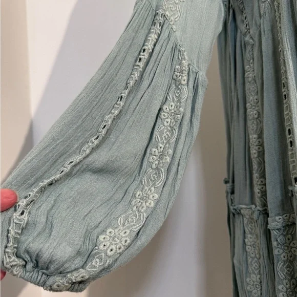 Free People Seafoam Green Embroidered Boho Tunic Dress Open Back Size SP - Picture 4 of 11